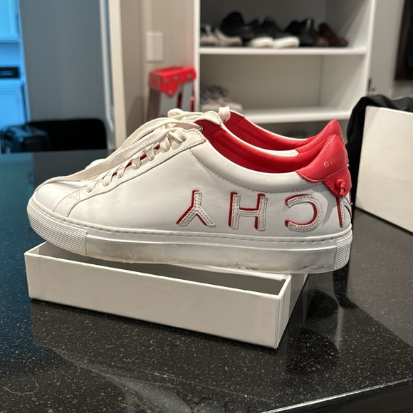 Givenchy sneakers size 39 women’s - Picture 3 of 9